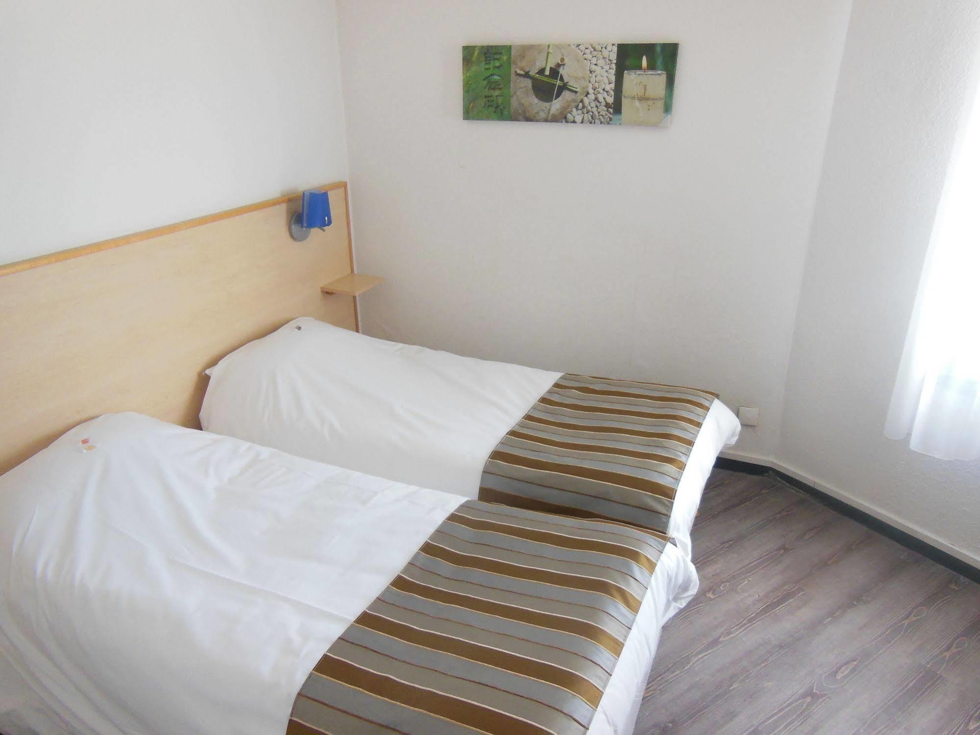 Ibis Budget La Rochelle Puilboreau Ngoại thất bức ảnh